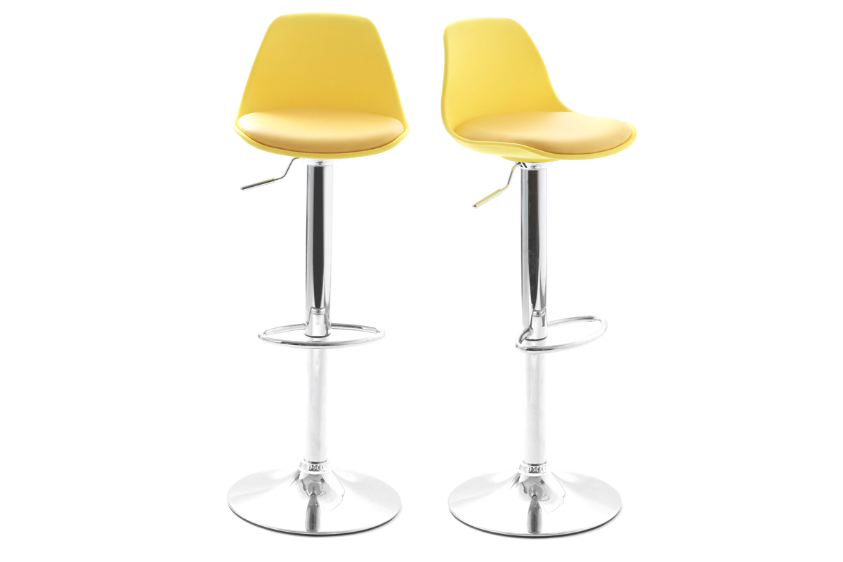 Gruppo di 2 sgabelli da bar design colore giallo STEEVY