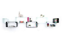Gruppo di 7 mensole design nere e bianche modulabili KLIK XL