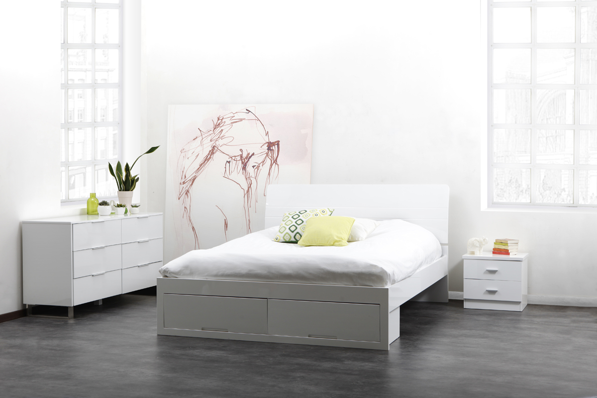 Letto matrimoniale design laccato bianco design 160x200 NOHA