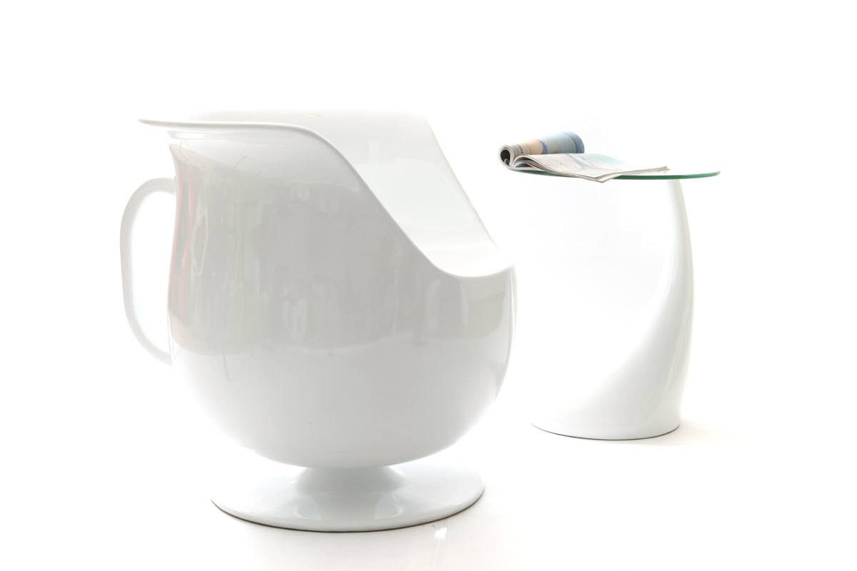 Poltrona design bianca CUP