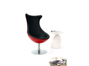 Poltrona design rossa e nera RAYNI