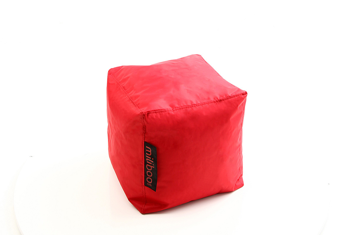 Pouf design  rosso CUBAG 