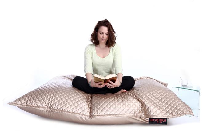 Pouf gigante  trapuntato design dorato BIG MILIBAG TREND