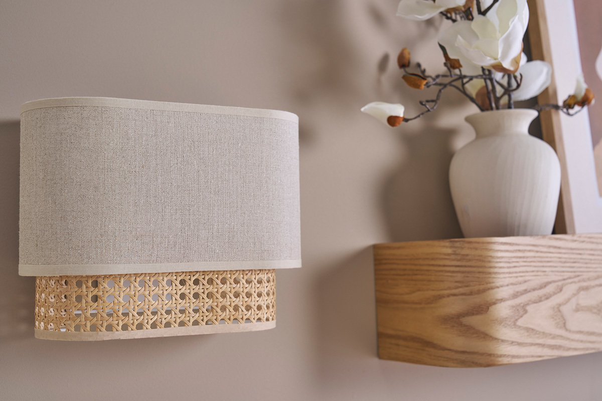 Applique a muro in lino beige e motivo a intreccio in rattan naturale H20 cm TIWY