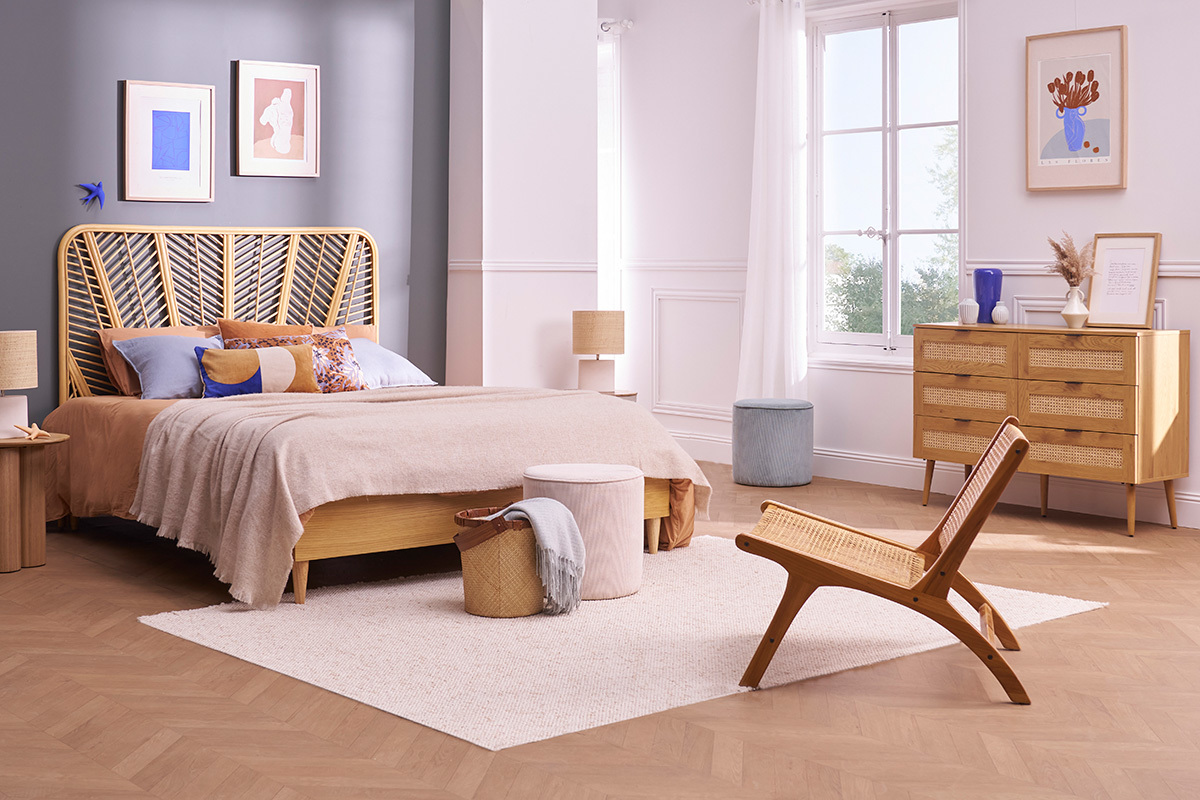 Com� finitura legno chiaro, intreccio in rattan e metallo nero 6 cassetti L120 cm MANILLE