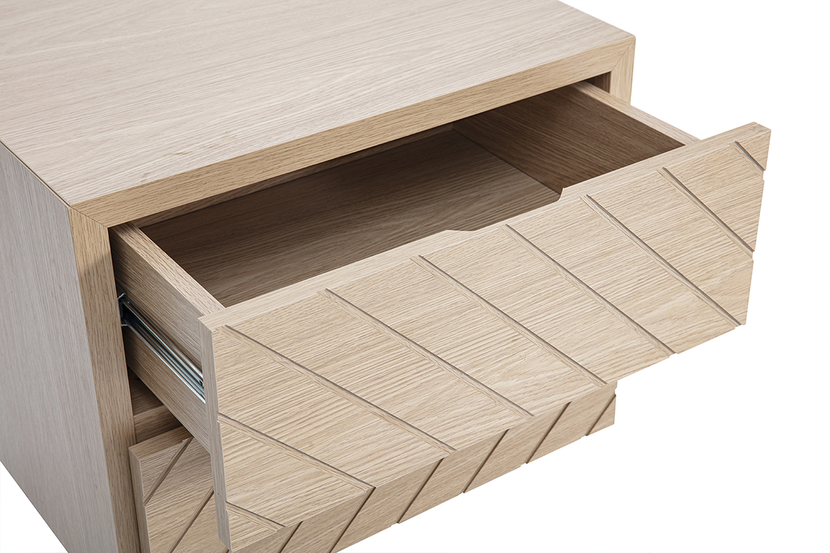 Comodino in legno di quercia MATALA con cassetto aperto in vista ingrandita.