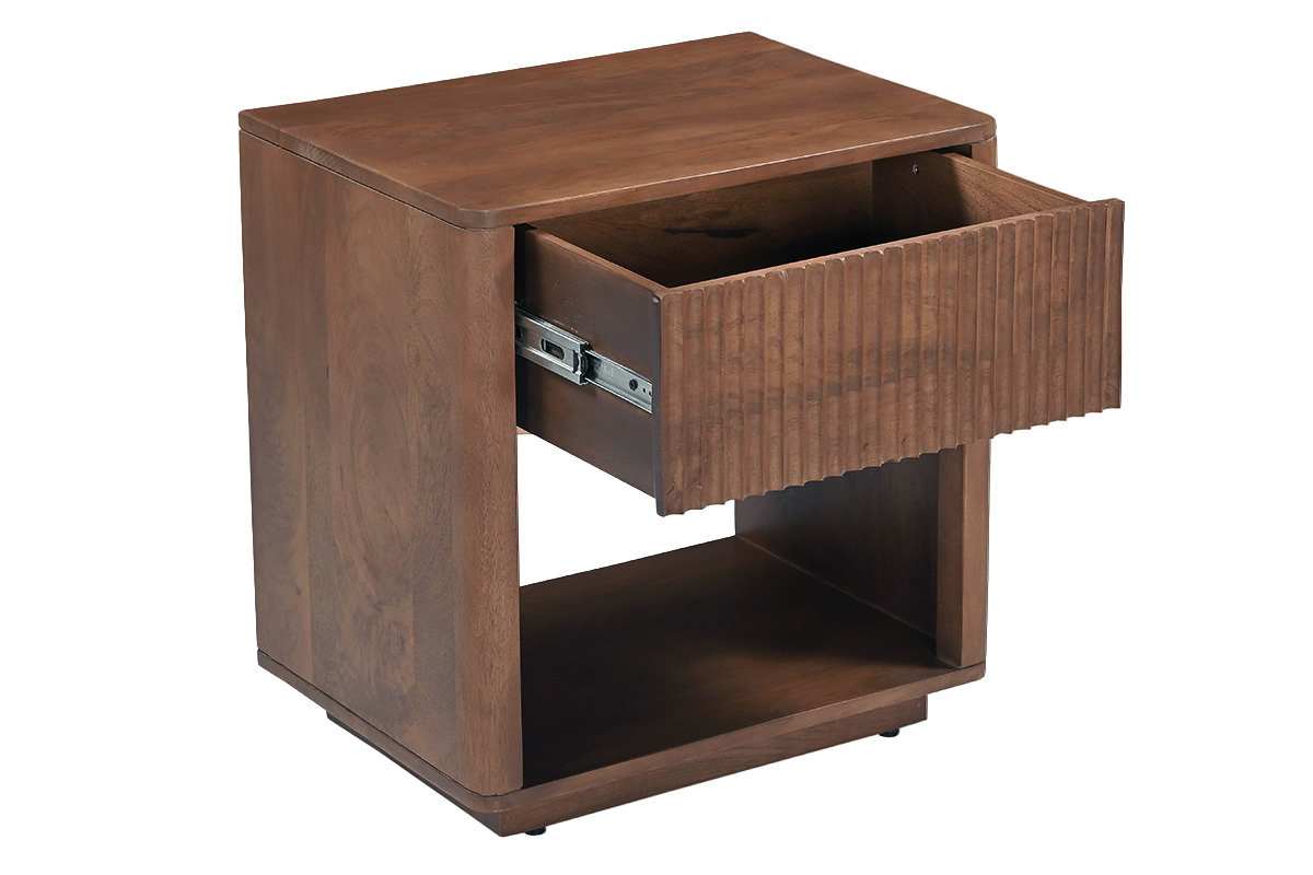 Comodino ALDA in legno scuro di mango massello, cassetto aperto, vista laterale