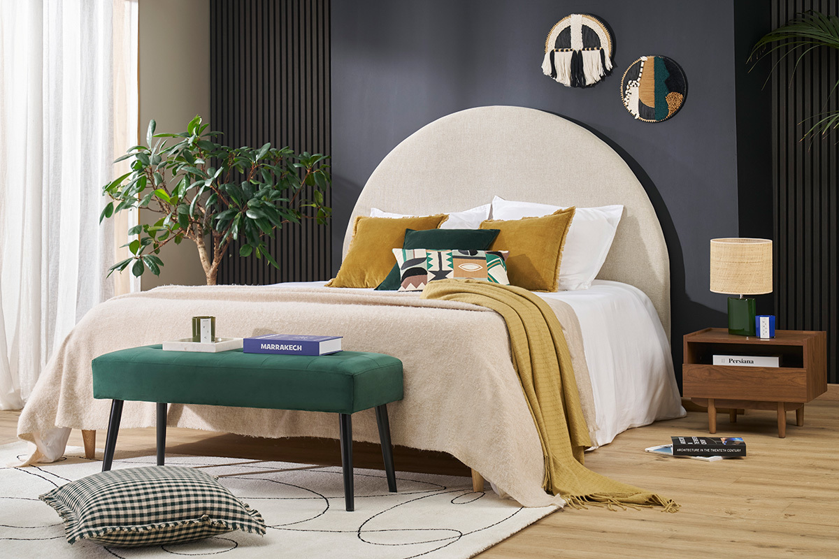 Comodino con cassetto in legno scuro SANAA