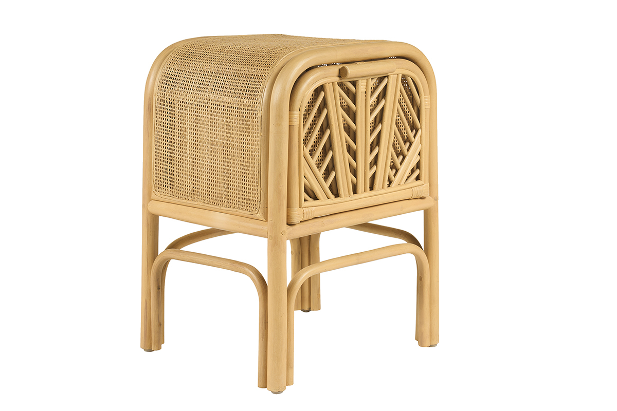 Tavolino da notte in rattan GALON, vista da 3/4.