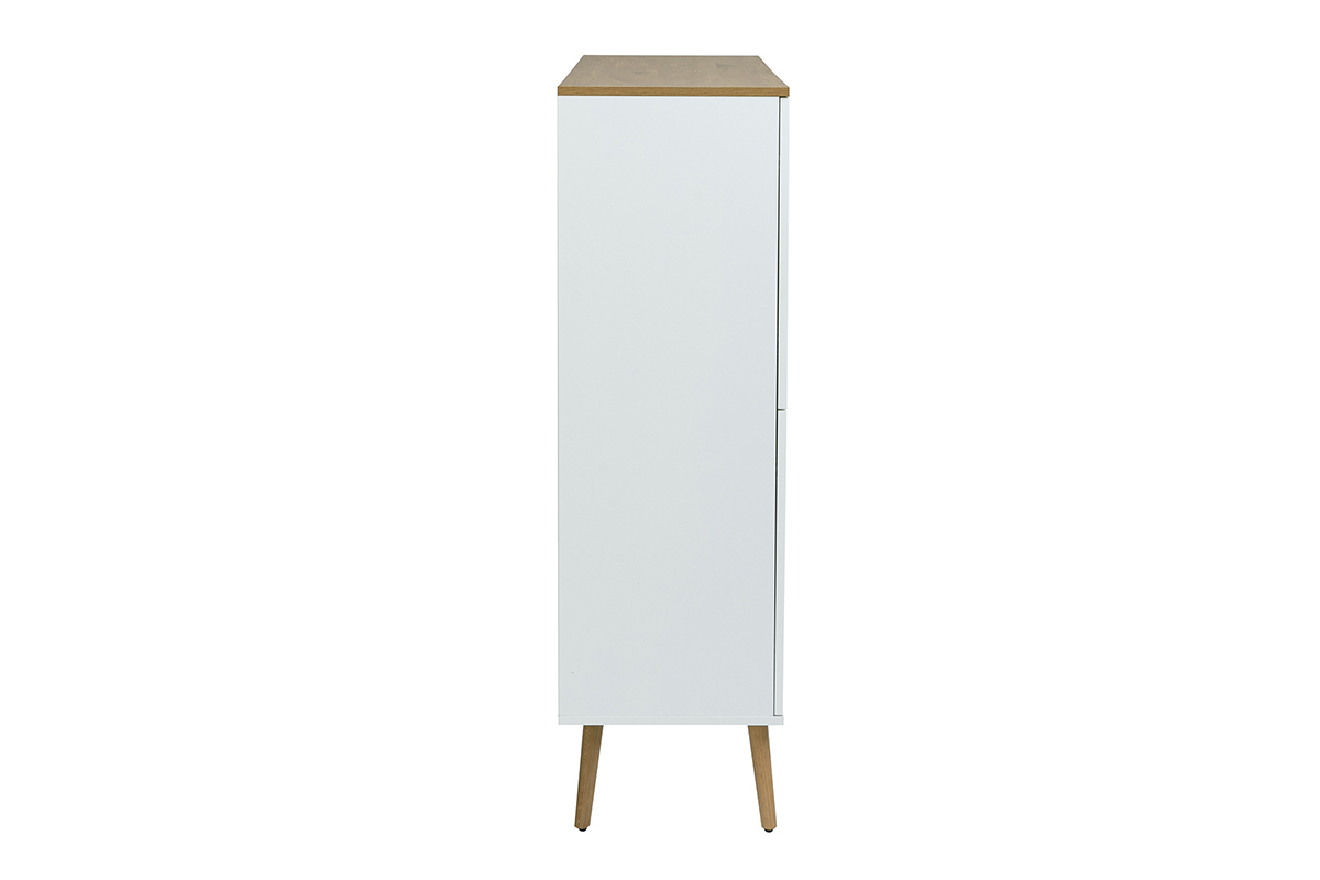 Buffet alto scandinavo bianco con piano in rovere chiaro, vista di profilo, gambe in legno massiccio.