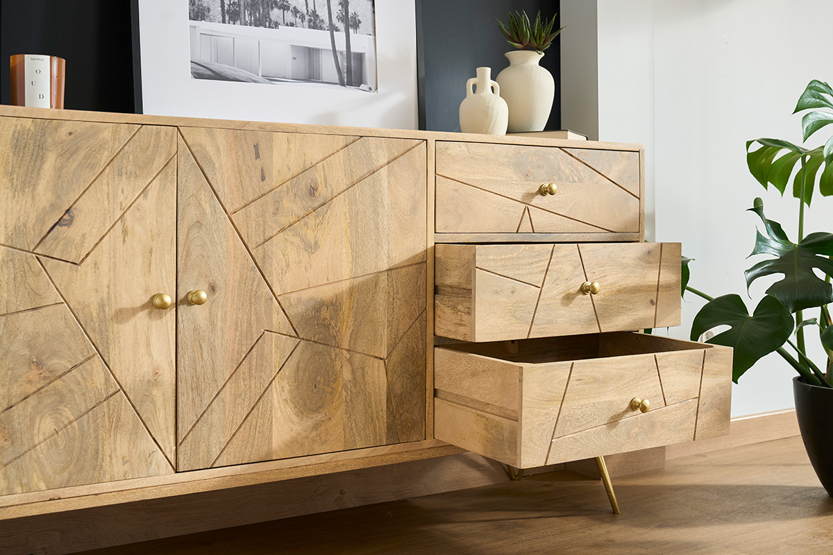Credenza incisa in mango e metallo dorato LINIUM