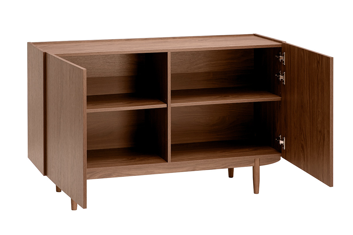 Credenza vintage in legno di noce scuro con due ante aperte, che mostrano i ripiani interni.
