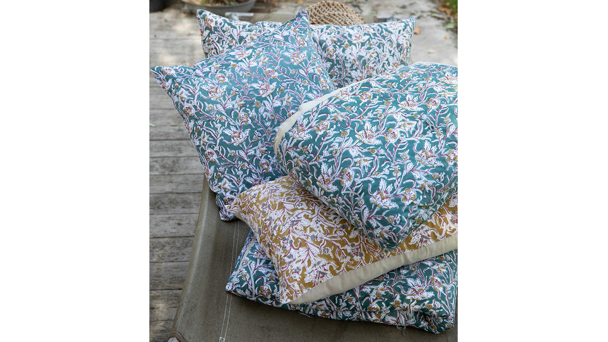 Cuscino stampato fiori verdi 45 x 45 cm AQUARELLE