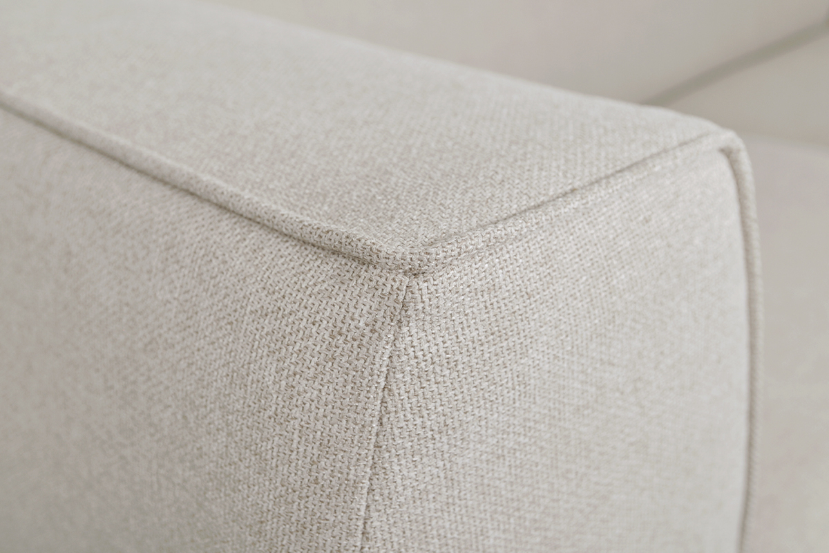 Divano 2-3 posti scandinavo in tessuto beige e legno MORRIS