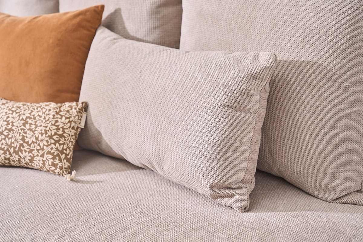 Divano a 3 posti in tessuto ciniglia beige e legno chiaro L201 cm BASTILLE