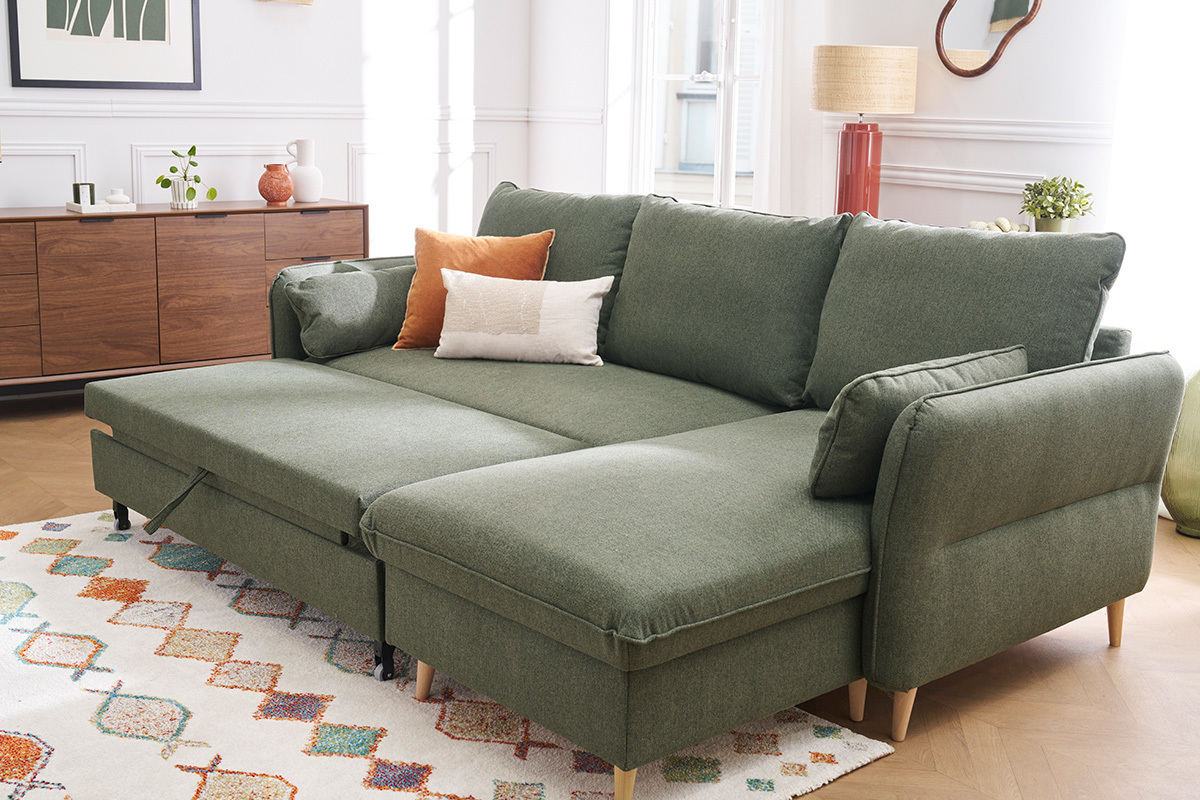 Divano ad angolo convertibile reversibile con vano portaoggetti 3-4 posti in tessuto verde cachi e legno chiaro DRISS