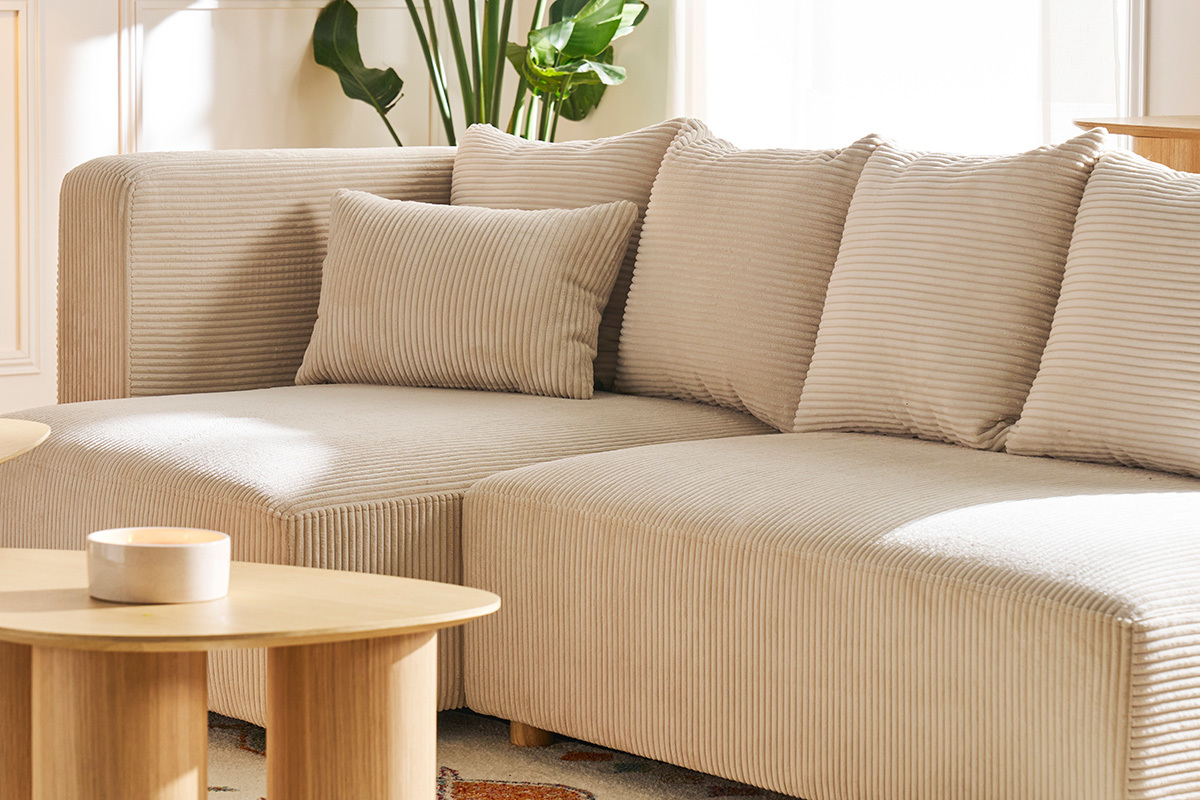 Divano d'angolo sinistro a 3 posti in velluto costato beige e legno chiaro HARLEM