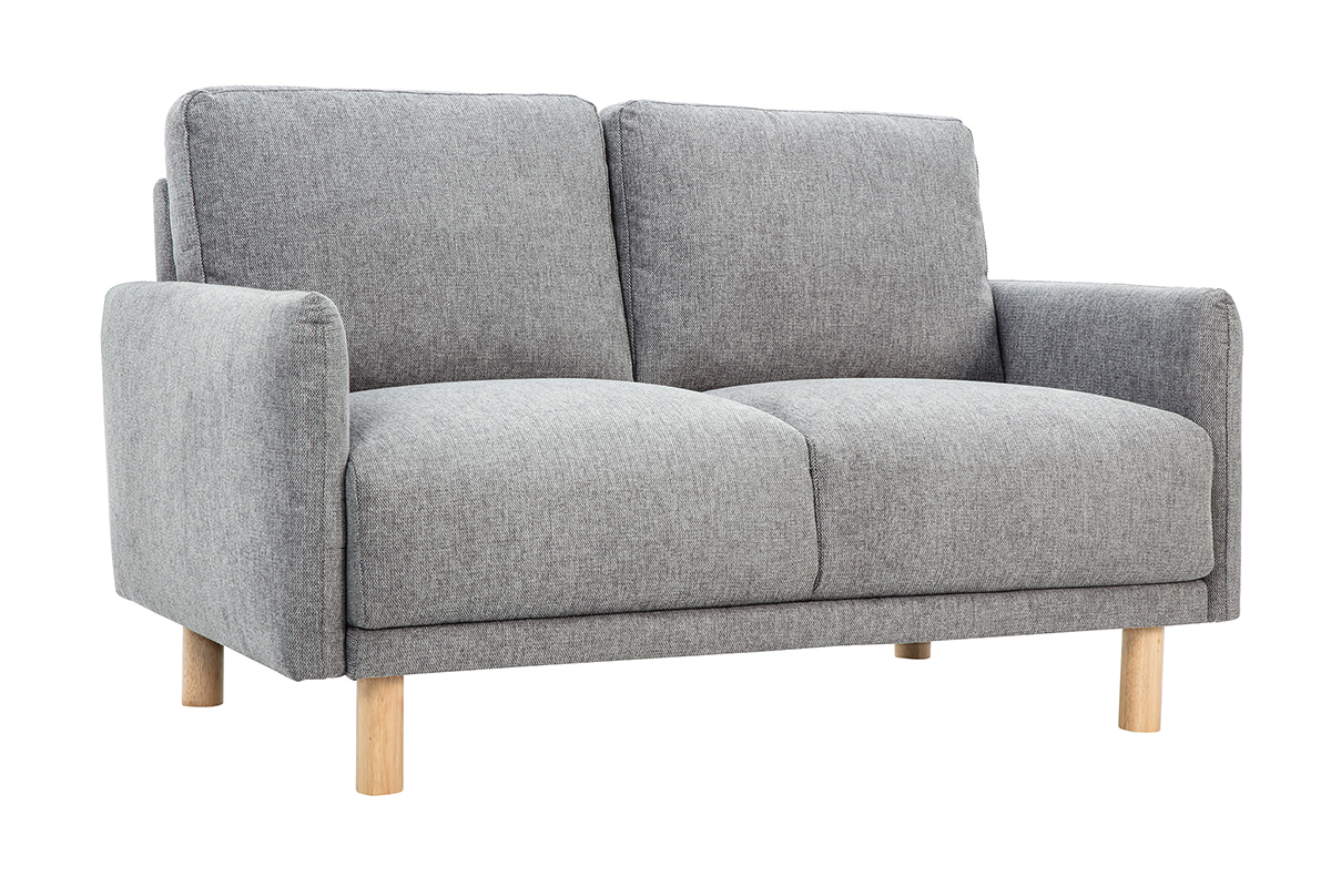 Divano a 2 posti in tessuto grigio e legno chiaro, vista da tre quarti.