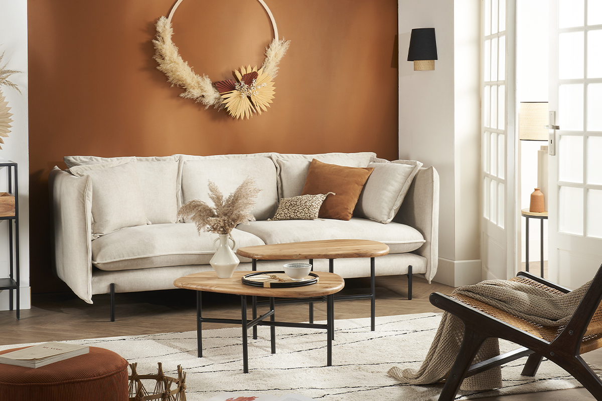 Divano design 3-4 posti in tessuto velluto beige e metallo nero ALMAR