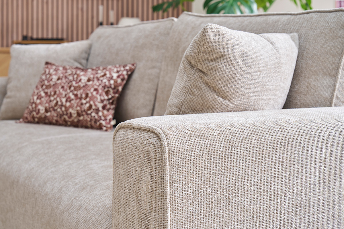 Divano design 3 posti in tessuto effetto velluto testurizzato beige PEPPER