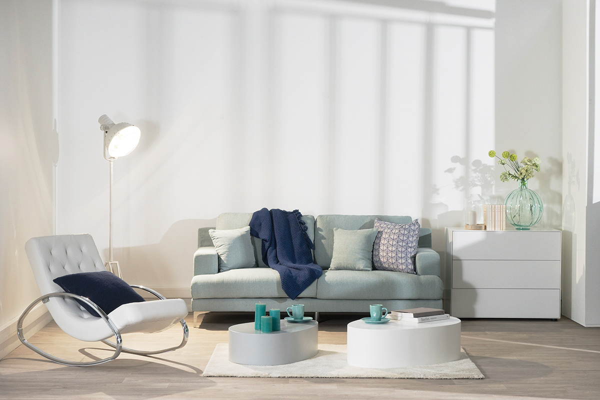 Divano design 3 posti tessuto blu chiaro BOMEN