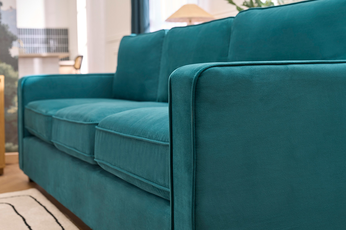 Divano design a 3 posti in velluto verde smeraldo BROOKLYN