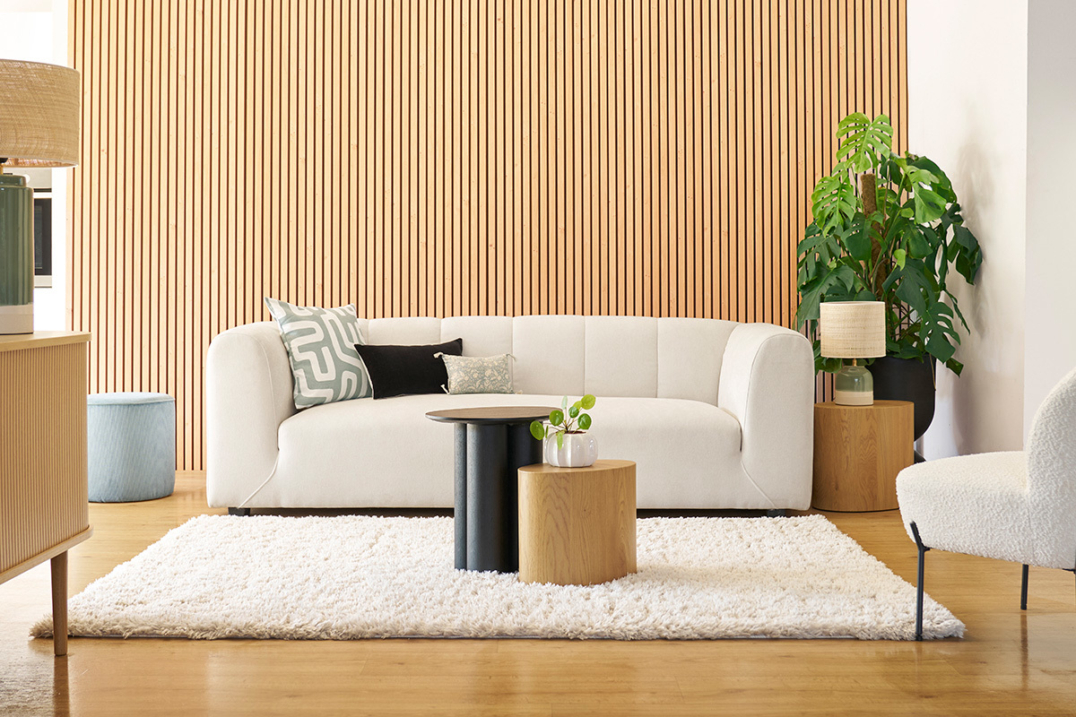 Divano design in tessuto beige 4 posti OLIVEIRO