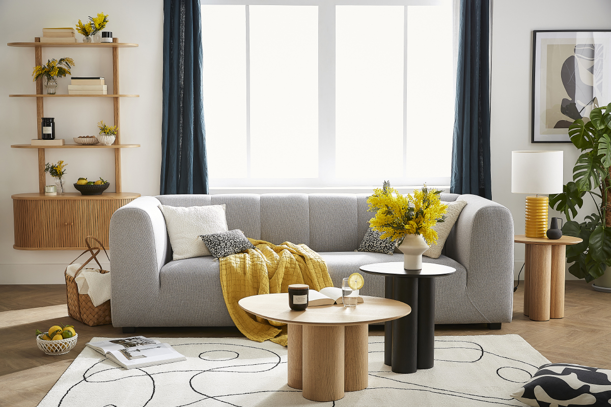 Divano design in tessuto grigio 4 posti OLIVEIRO