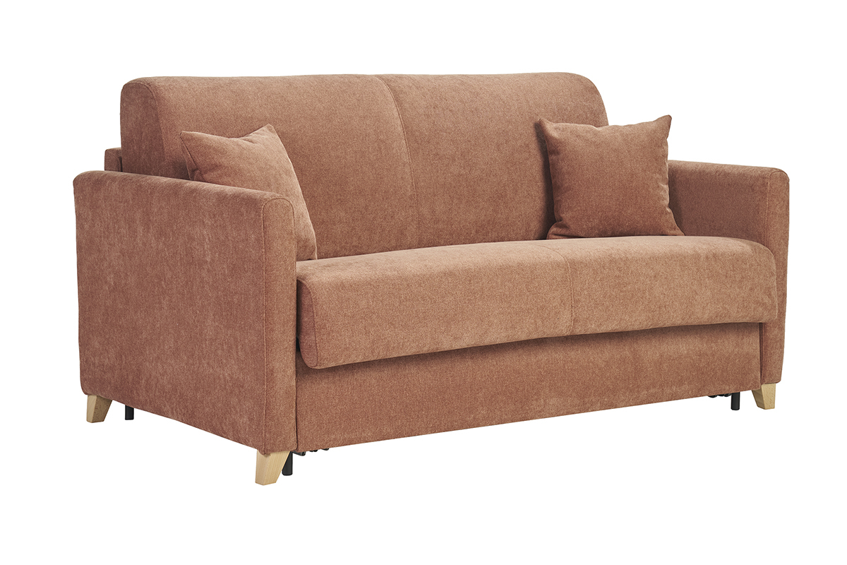 Divano letto a 3 posti in tessuto color terra bruciata, gambe in legno chiaro, vista da 3/4.