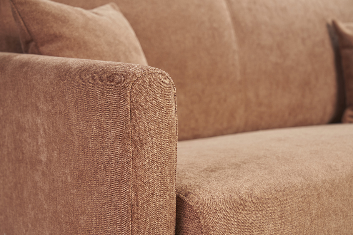 Divano letto SKANDY in tessuto effetto velluto terra bruciata, vista laterale.
