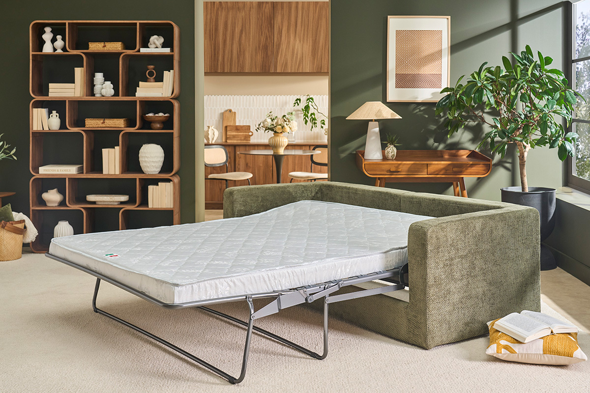 Divano letto 3 posti in tessuto velluto ciniglia verde kaki con materasso 13 cm BACIO