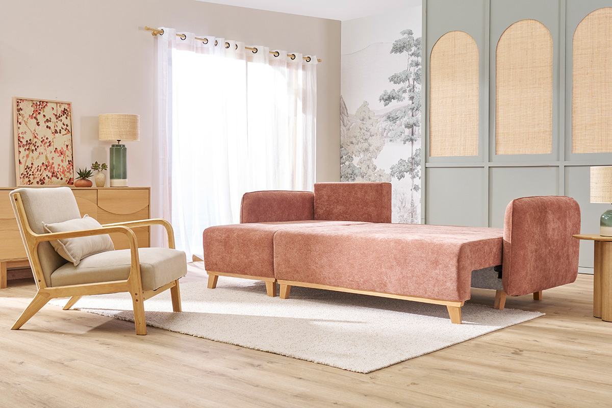 Divano letto angolare reversibile 3-4 posti in tessuto effetto velluto color terracotta e legno chiaro ROMANE