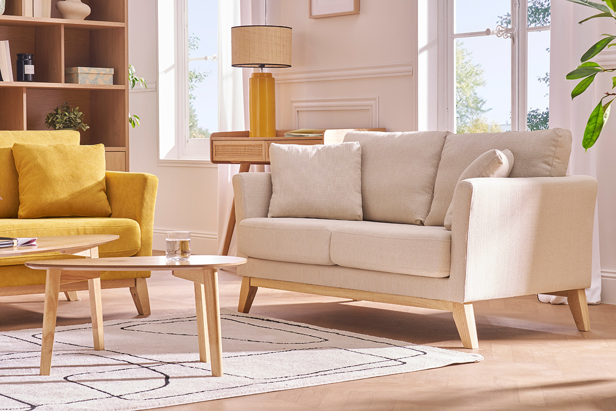 Divano scandinavo 2 posti beige e piedi in legno chiaro OSLO
