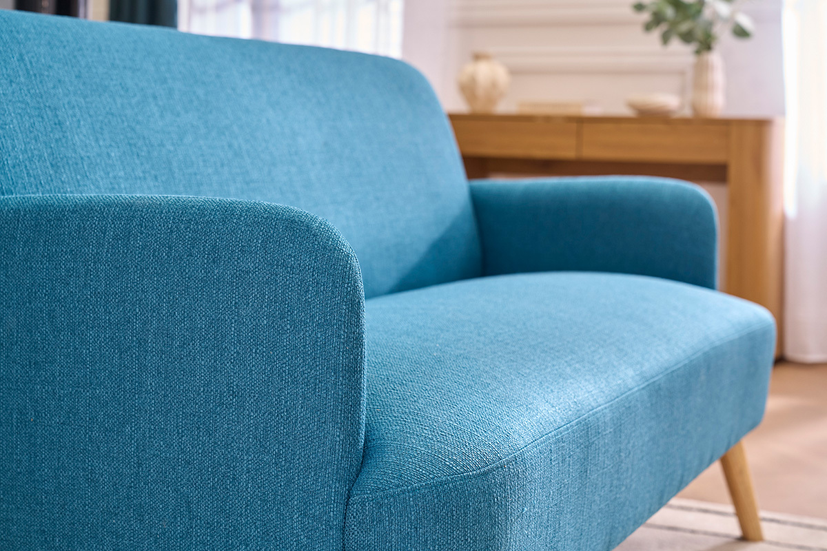 Divano scandinavo 2 posti in tessuto blu anatra e legno chiaro ISKO