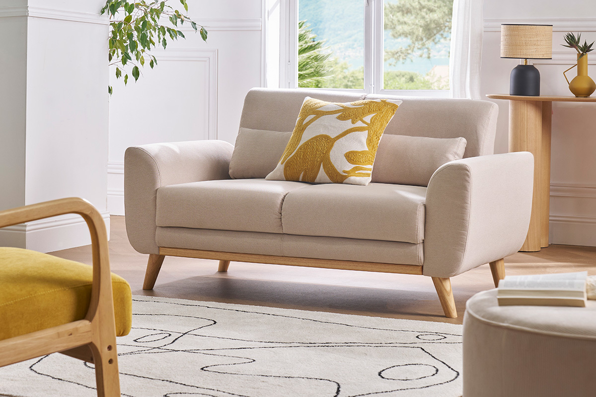 Divano scandinavo a due posti in tessuto effetto velluto testurizzato terracotta e legno chiaro EKTOR