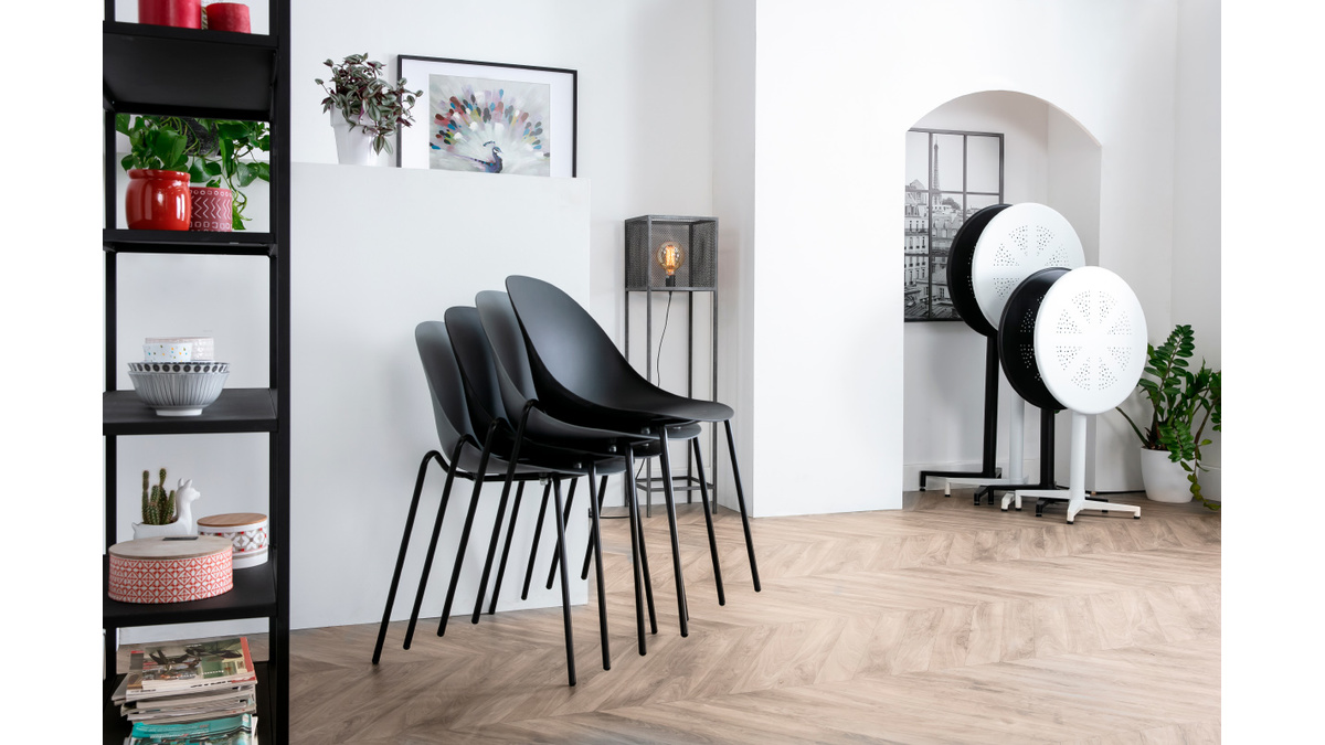 Gruppo di 2 sedie impilabili design nere piedi metallo CONCHA