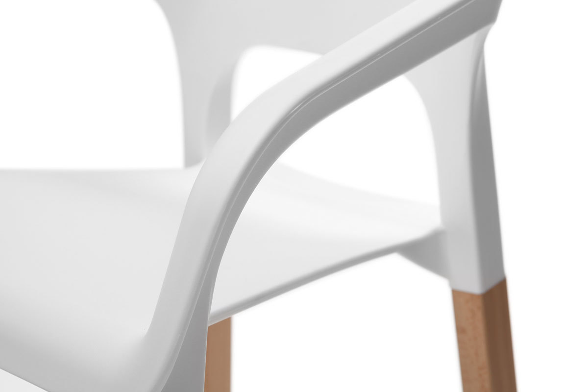 Gruppo di due sedie design scandinave bianche HELIA