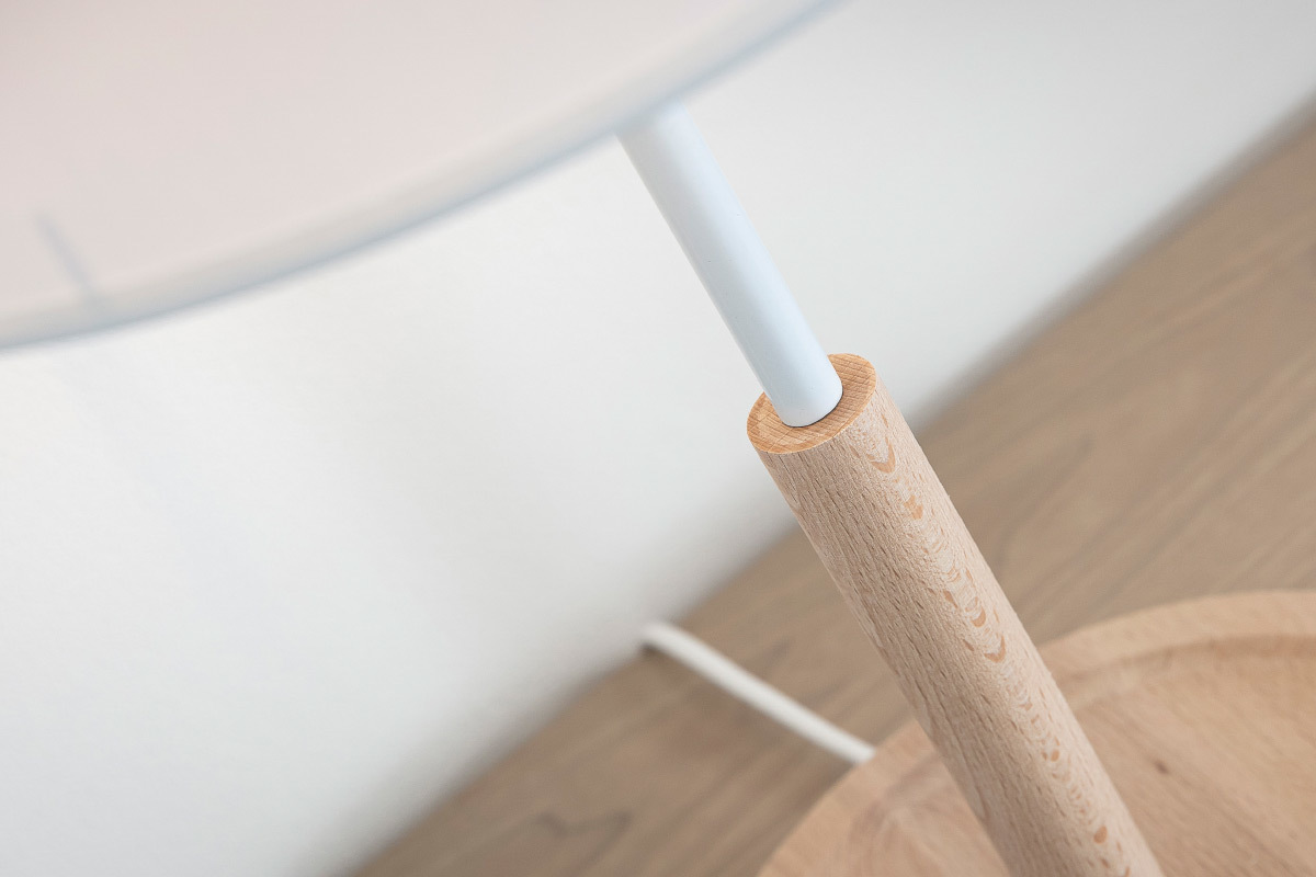 Lampada da tavolo design in legno Bianco ELIOT