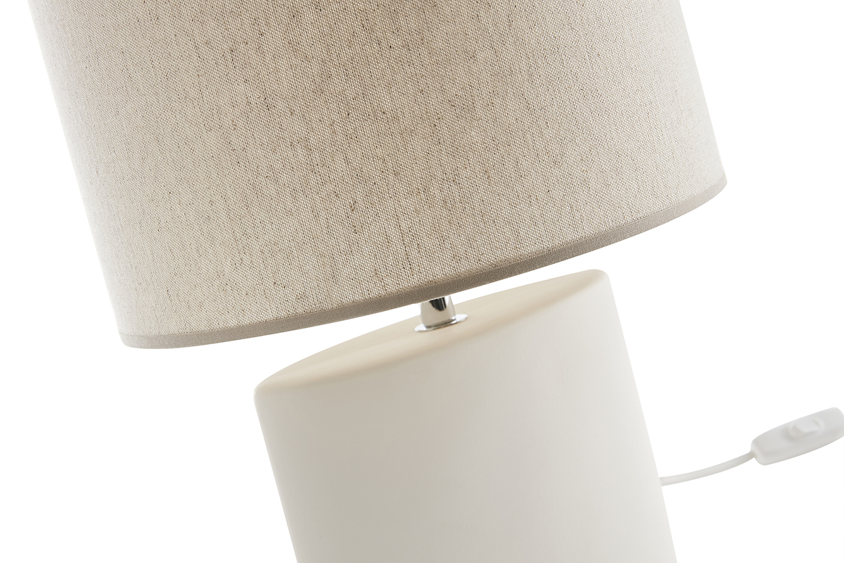 Lampada da tavolo in ceramica bianco opaco e paralume in lino naturale TIGA