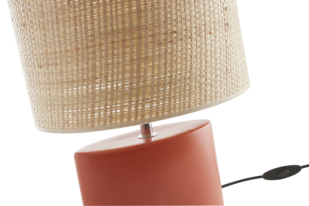 Lampada da tavolo in ceramica terracotta opaco e paralume in rafia naturale H40 m TIGA