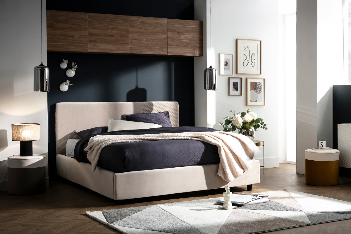 Letto contenitore con rete e testata letto con motivi in velluto beige 160 x 200 cm RIGA