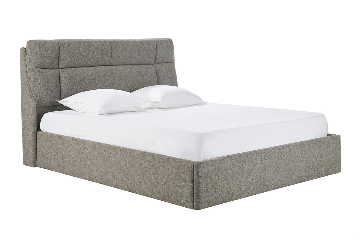 Letto contenitore matrimoniale color taupe HONO con testiera capitonne, vista da tre quarti.