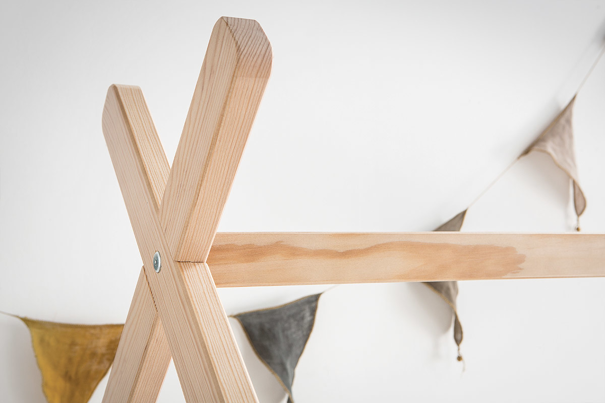 Letto e rete per bambino a capanna legno 90x200 cm KBANE