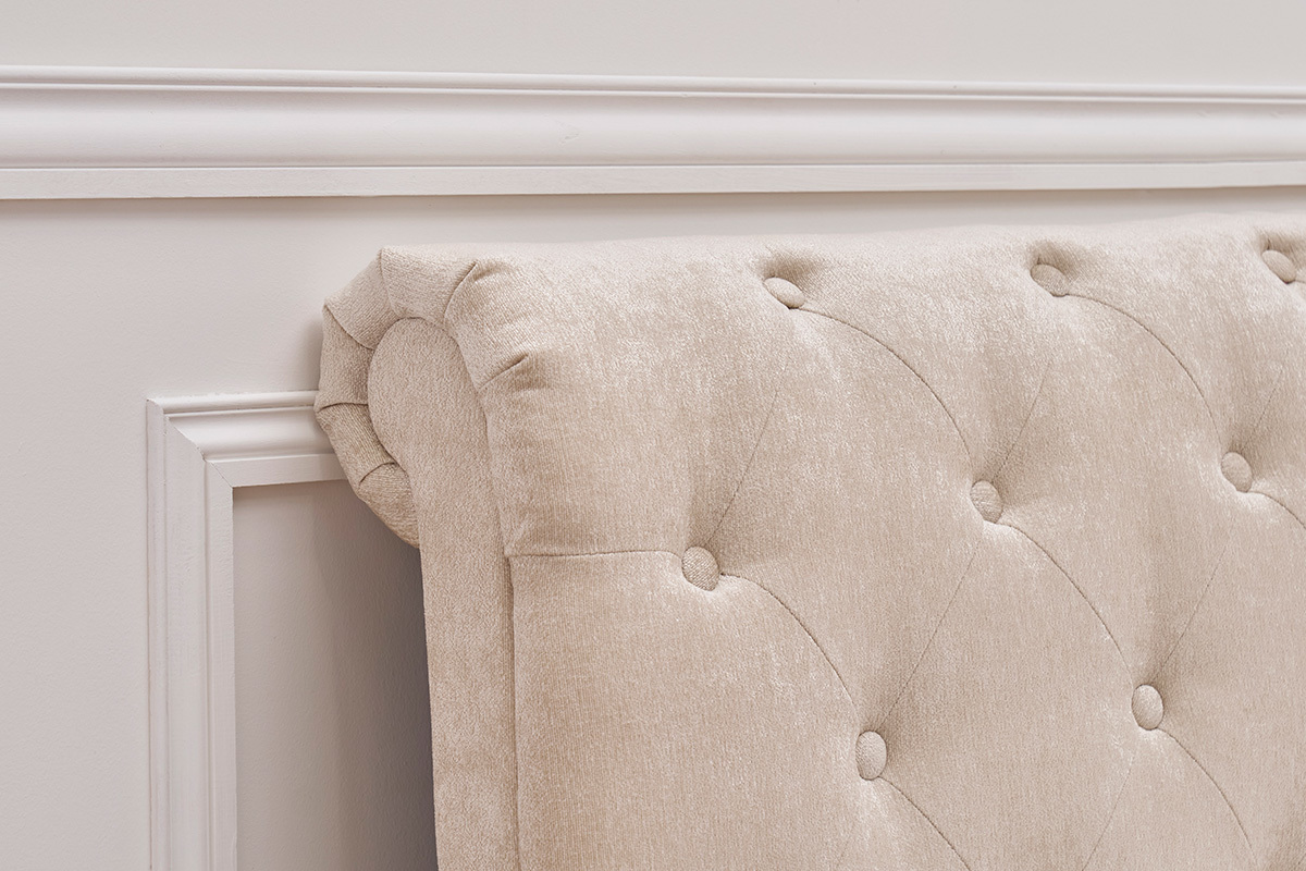 Letto matrimoniale 160x200 velluto capitonne RILEY