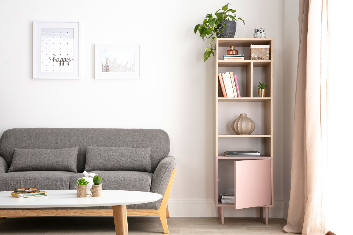 Libreria scandinava 6 scompartimenti legno e rosa STRIPE