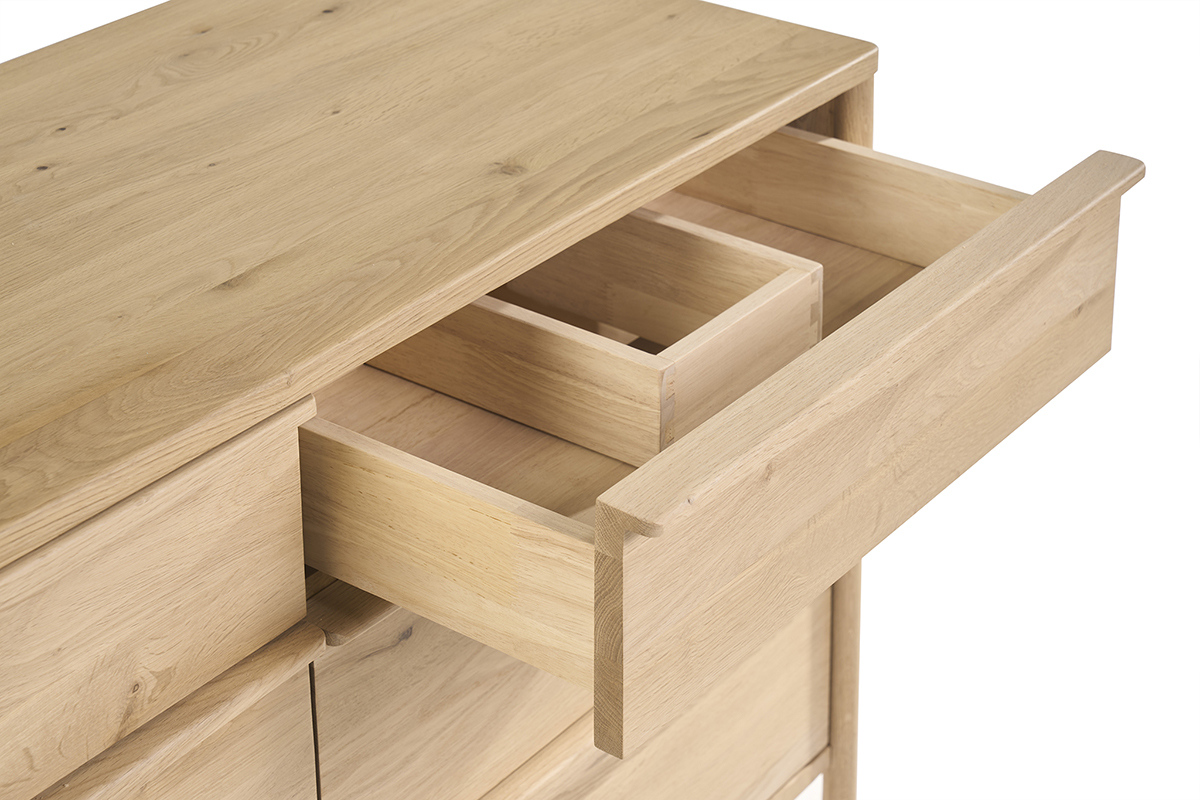 Mobile da bagno in legno massello di rovere L120 cm, vista dall'alto con cassetto aperto