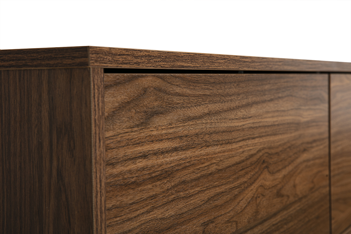 Dettaglio del mobile TV da parete FLEXO in finitura legno scuro noce, vista da vicino