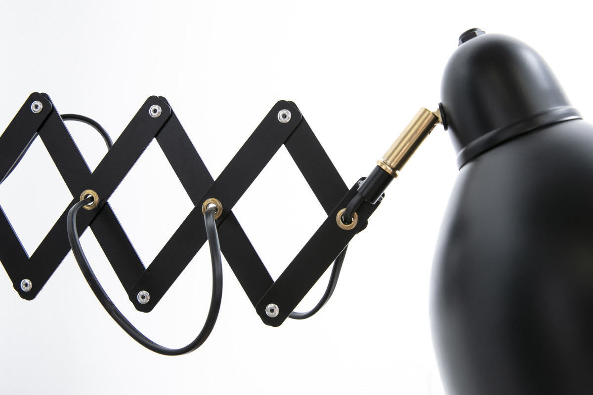 Piantana design estensibile in acciaio Nero ACCORDEON