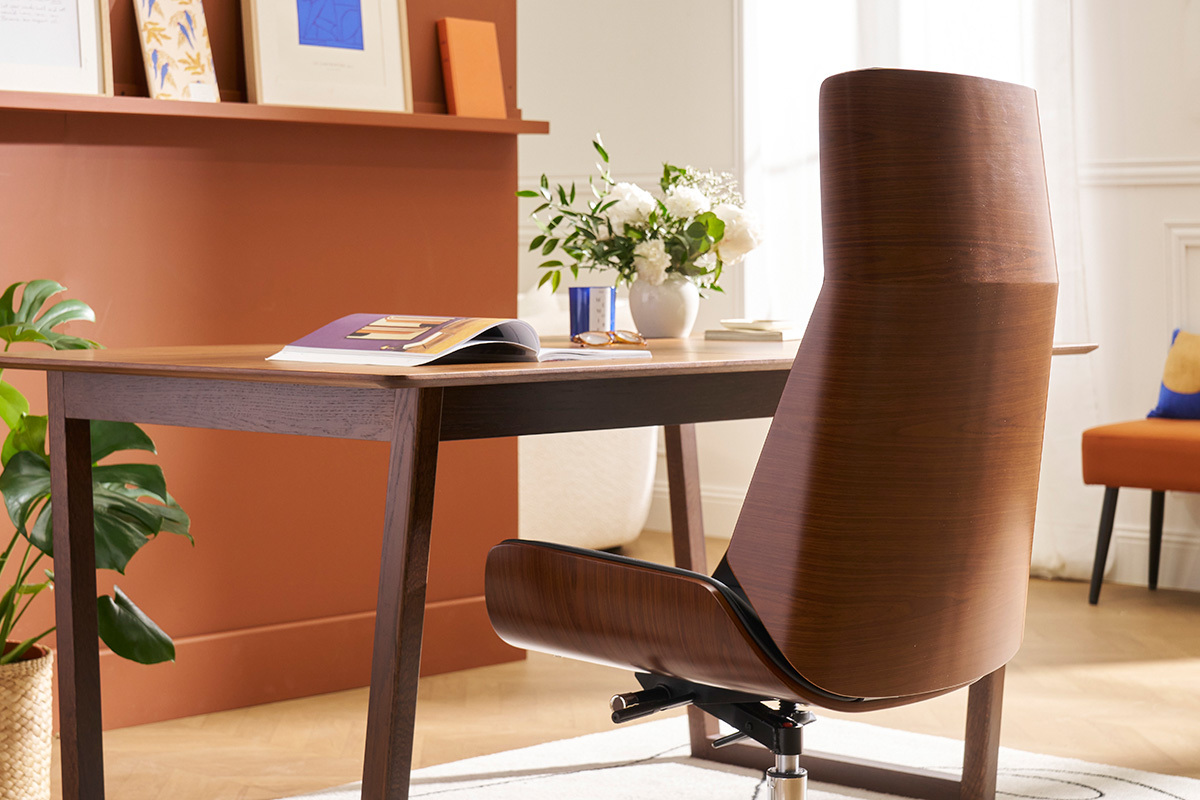 Poltrona da ufficio design legno scuro e nero CURVED