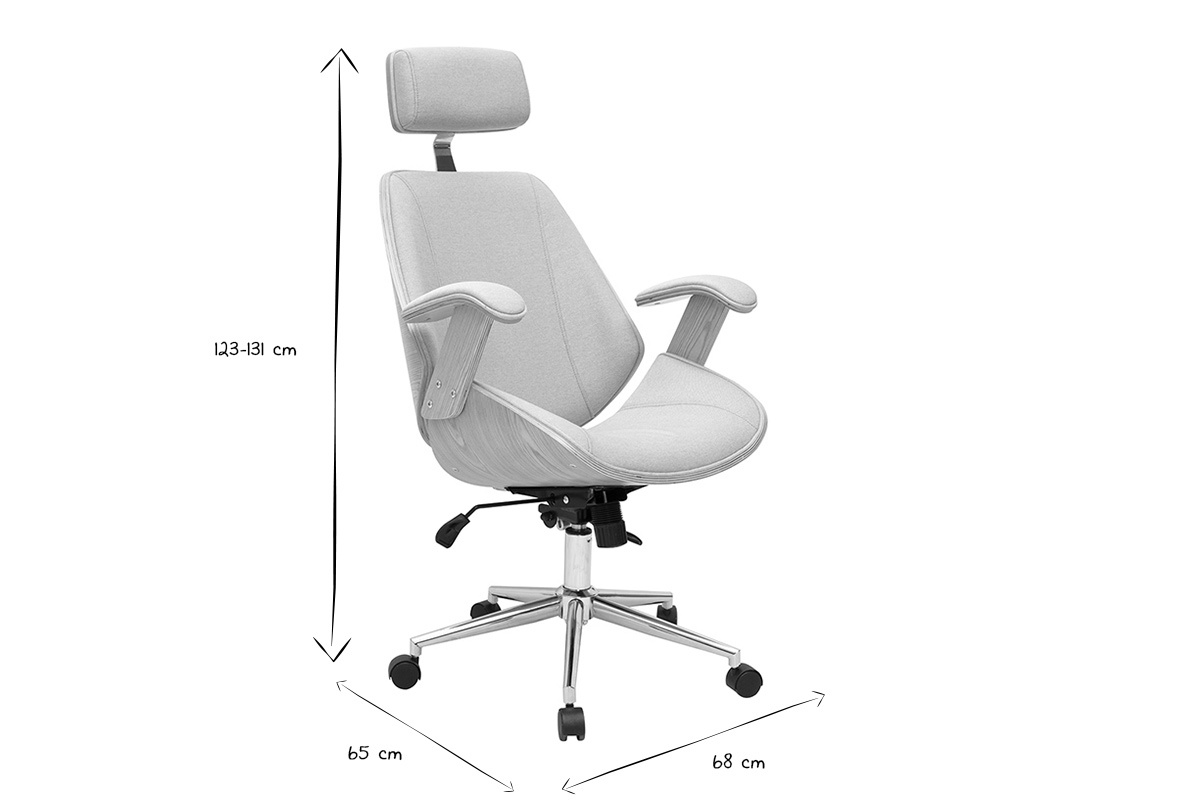 Dimensioni della poltrona da ufficio in bianco e nero: altezza 123-131 cm, larghezza 68 cm, profondit� 65 cm.